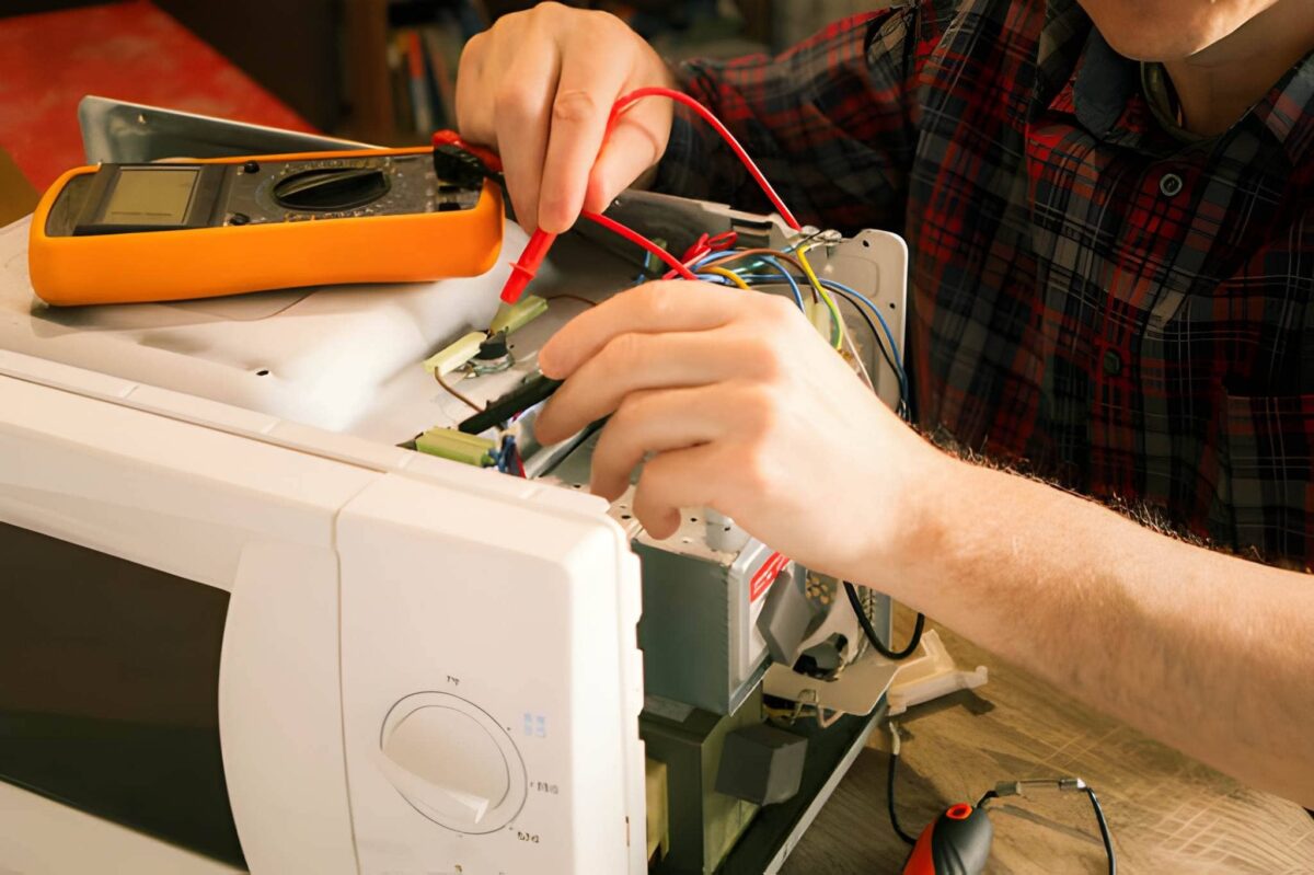 cómo reparar un microondas