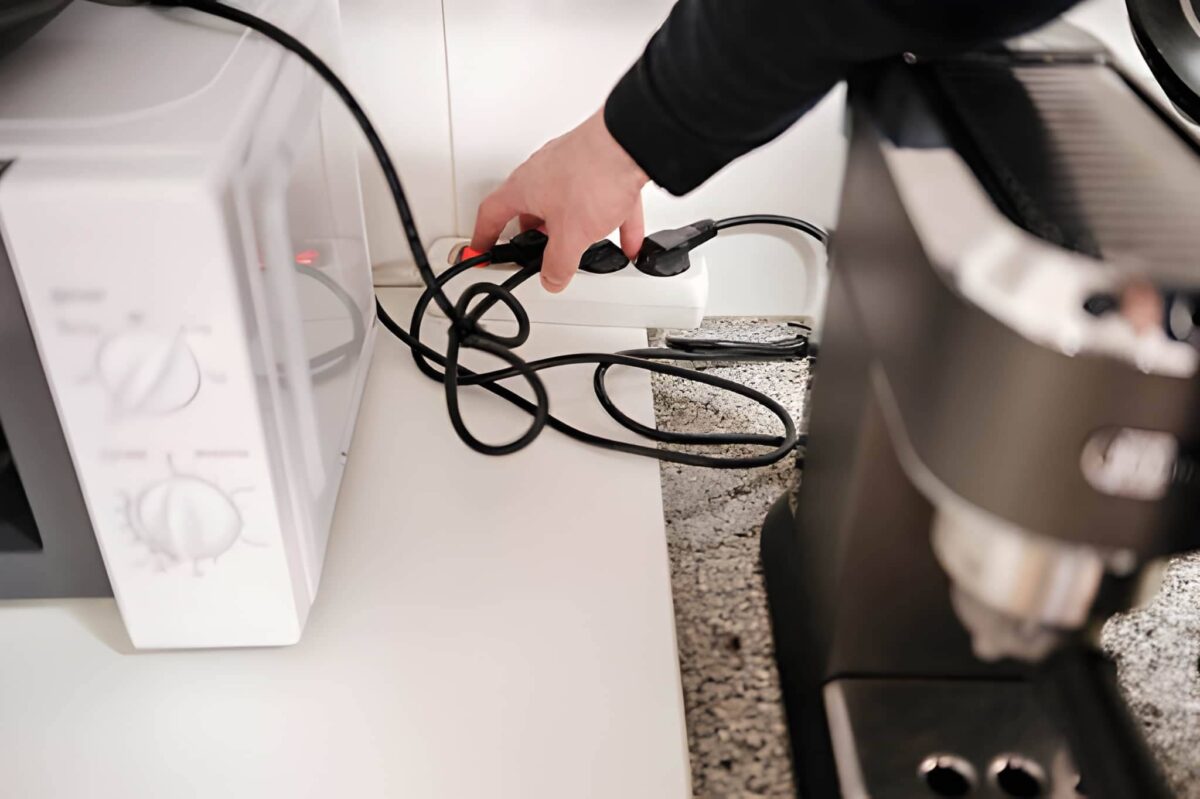 cómo detectar fallos eléctricos en electrodomésticos